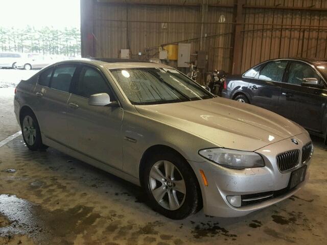 WBAXH5C53DD109558 - 2013 BMW 528 XI SILVER photo 1