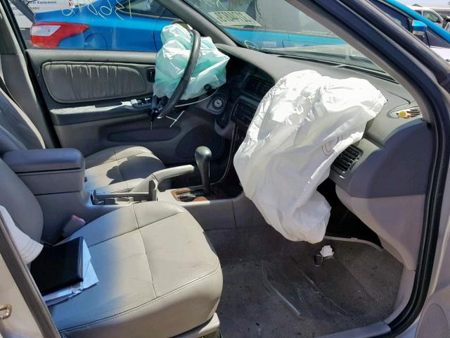 1N4DL01A61C164665 - 2001 NISSAN ALTIMA GXE SILVER photo 5