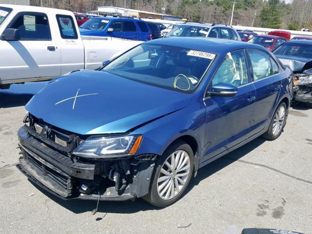 3VWL17AJ3GM265560 - 2016 VOLKSWAGEN JETTA SEL BLUE photo 2