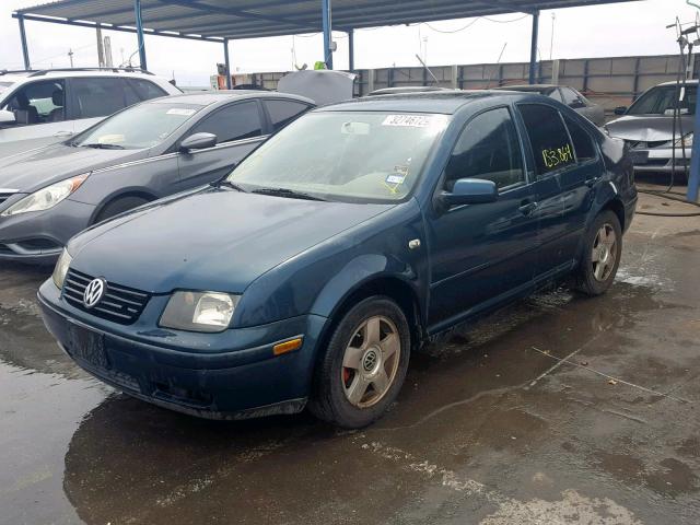 3VWSB69M01M210945 - 2001 VOLKSWAGEN JETTA GLS BLUE photo 2