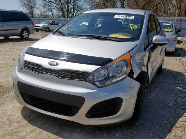 KNADM5A38E6901078 - 2014 KIA RIO LX SILVER photo 2