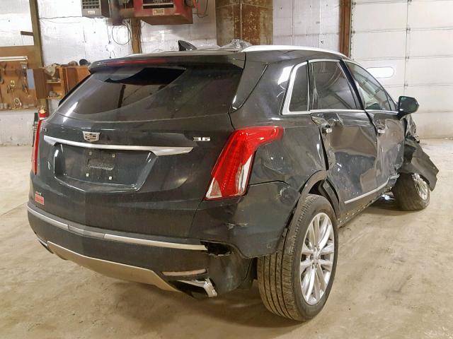 1GYKNFRS0HZ153142 - 2017 CADILLAC XT5 PLATIN BLACK photo 4