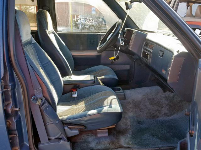 1GNCS13W3N2218594 - 1992 CHEVROLET BLAZER S10 BLUE photo 5