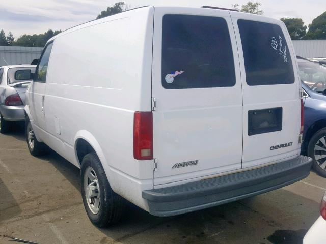 1GCDM19X55B130458 - 2005 CHEVROLET ASTRO WHITE photo 3