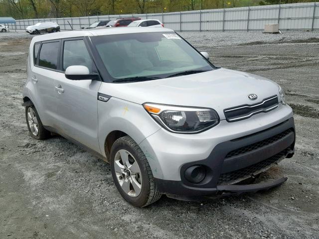 KNDJN2A28H7451908 - 2017 KIA SOUL SILVER photo 1