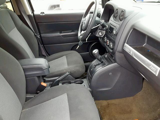 1C4NJCBA1GD705516 - 2016 JEEP COMPASS SP 黑色 照片 5