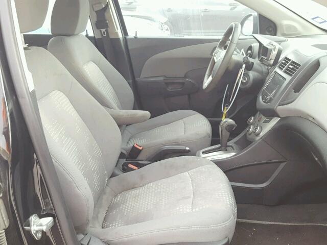 1G1JA5SH3D4223187 - 2013 CHEVROLET SONIC LS BLACK photo 5