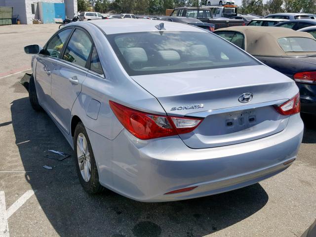 5NPEB4AC1DH796878 - 2013 HYUNDAI SONATA GLS SILVER photo 3