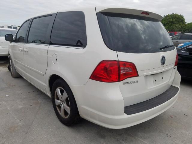 2V4RW3D1XAR242530 - 2010 VOLKSWAGEN ROUTAN SE  photo 3