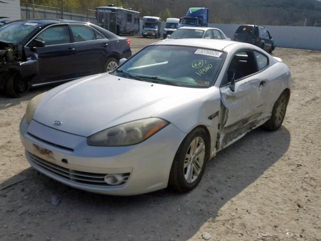 KMHHM66D78U290340 - 2008 HYUNDAI TIBURON GS SILVER photo 2