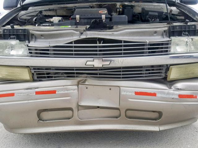 1GNDM19XX3B134879 - 2003 CHEVROLET ASTRO BEIGE photo 9