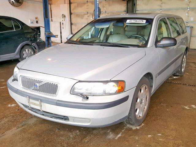 YV1SW58D612031832 - 2001 VOLVO V70 2.4T TAN photo 2