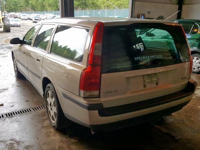 YV1SW58D612031832 - 2001 VOLVO V70 2.4T TAN photo 3