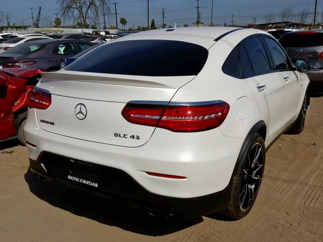 WDC0J6EB5JF386966 - 2018 MERCEDES-BENZ GLC COUPE WHITE photo 4