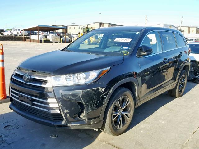 5TDZARFH9JS036175 - 2018 TOYOTA HIGHLANDER BLACK photo 2