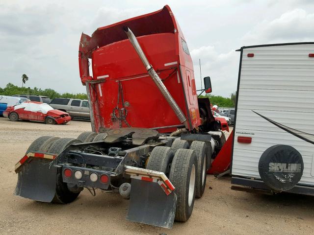 1XKADB8X66J092695 - 2006 KENWORTH CONSTRUCTI RED photo 4