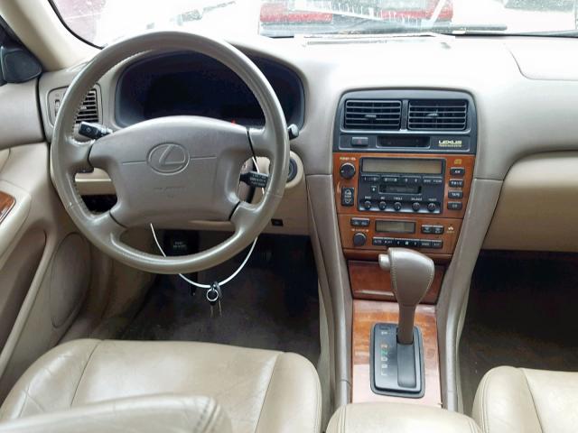 JT8BF28G0Y0275463 - 2000 LEXUS ES 300 WHITE photo 9