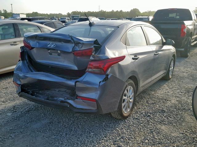 3KPC24A36KE051763 - 2019 HYUNDAI ACCENT SE GRAY photo 4