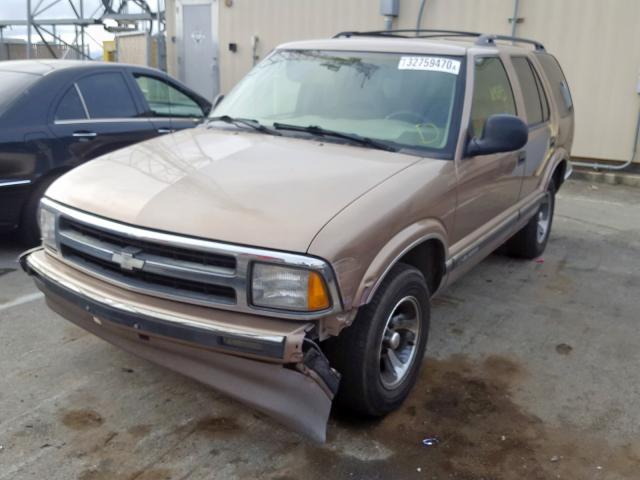 1GNCS13W8V2166329 - 1997 CHEVROLET BLAZER  photo 2