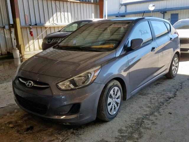 KMHCT5AE0FU219310 - 2015 HYUNDAI ACCENT GS GRAY photo 2