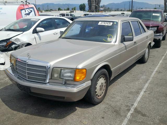 WDBCA35E0LA520874 - 1990 MERCEDES-BENZ 420 SEL CREAM photo 2