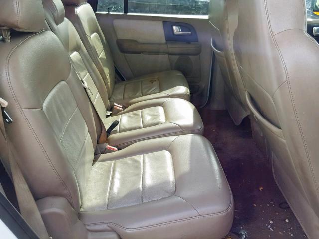 1FMFU17L64LB86325 - 2004 FORD EXPEDITION WHITE photo 6