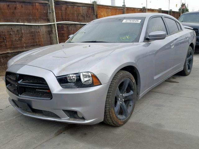 2C3CDXHG9EH138221 - 2014 DODGE CHARGER SX GRAY photo 2