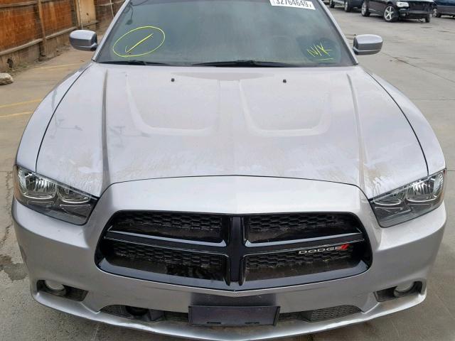 2C3CDXHG9EH138221 - 2014 DODGE CHARGER SX GRAY photo 9