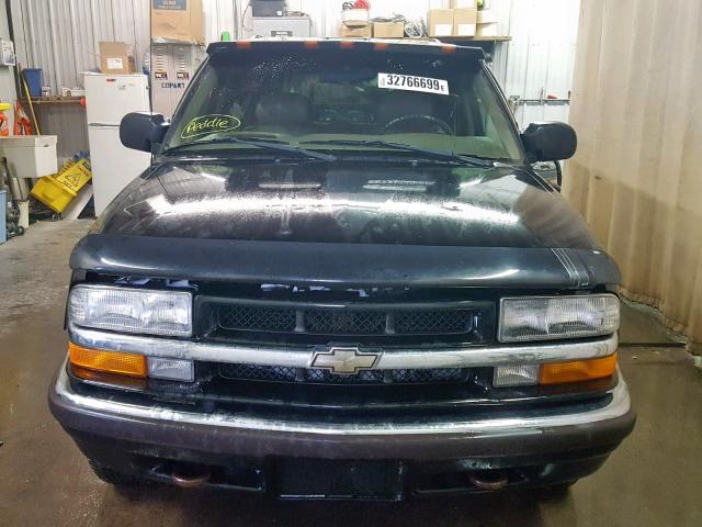 1GNDT13W2X2245564 - 1999 CHEVROLET BLAZER BLACK photo 9