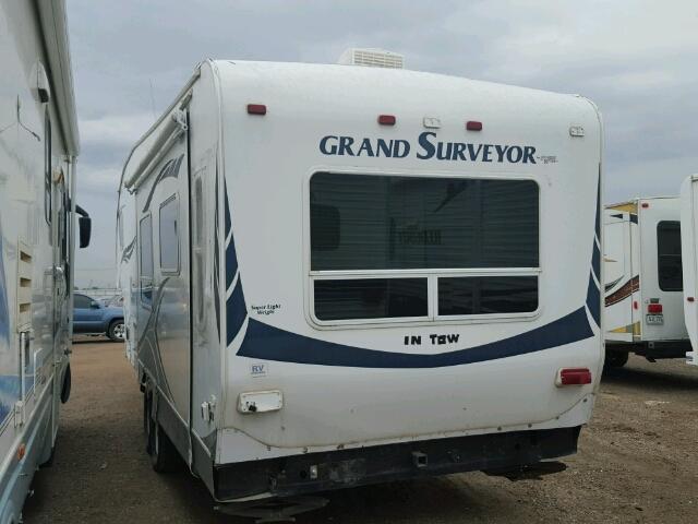 4X4FSVB216L031579 - 2006 FEATHERLITE MFG INC TRAILER WHITE photo 3