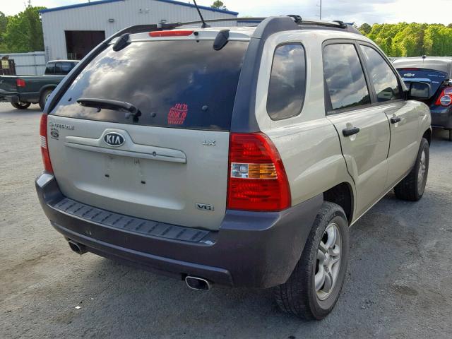 KNDJF723287455373 - 2008 KIA SPORTAGE E GOLD photo 4