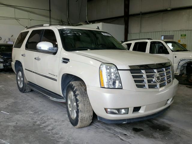 1GYFC13219R160623 - 2009 CADILLAC ESCALADE WHITE photo 1