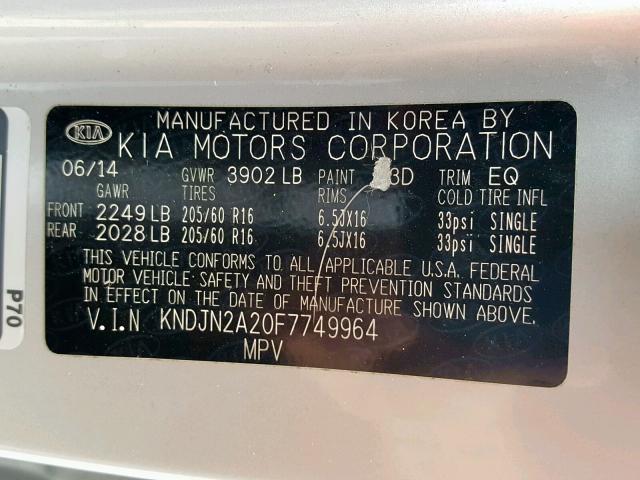 KNDJN2A20F7749964 - 2015 KIA SOUL SILVER photo 10