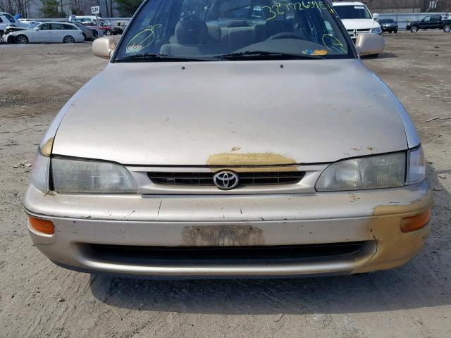 2T1BB02E9TC173618 - 1996 TOYOTA COROLLA DX BROWN photo 7