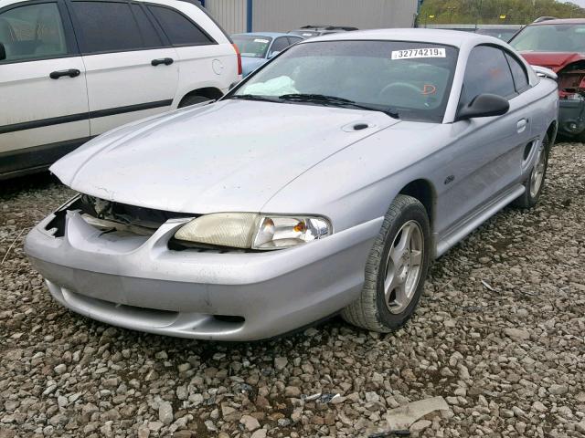 1FAFP42X2WF267854 - 1998 FORD MUSTANG GT SILVER photo 2