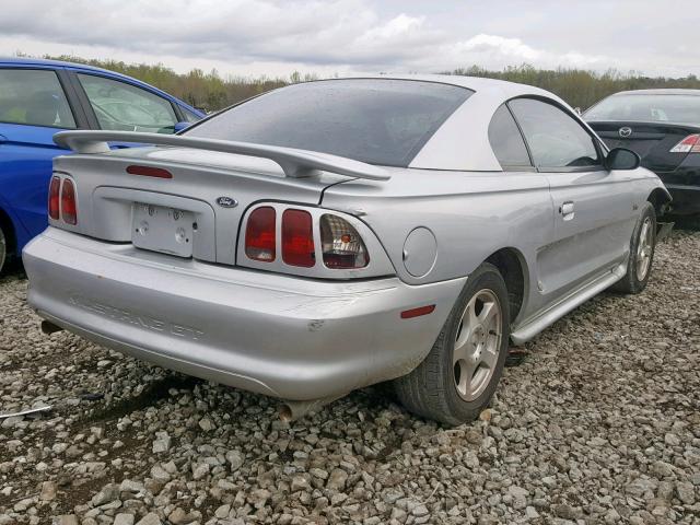 1FAFP42X2WF267854 - 1998 FORD MUSTANG GT SILVER photo 4