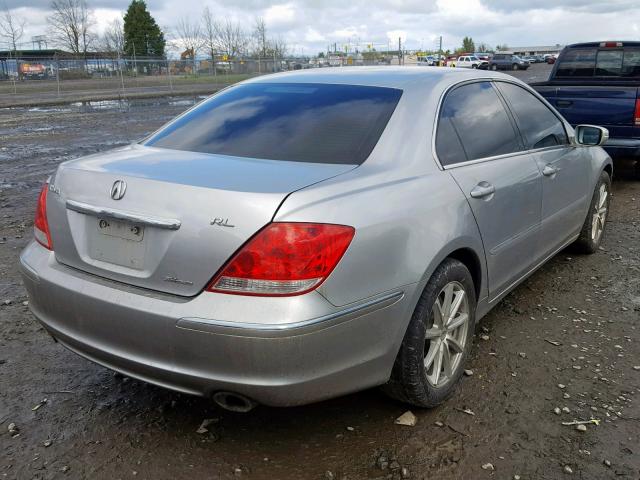 JH4KB16658C004073 - 2008 ACURA RL SILVER photo 4