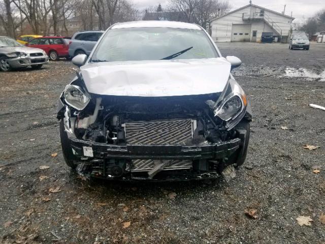 KNADM4A31F6462043 - 2015 KIA RIO LX SILVER photo 9