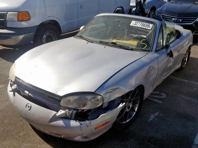 JM1NB353940402173 - 2004 MAZDA MX-5 MIATA SILVER photo 2