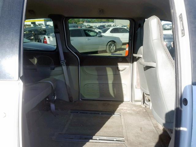 2P4GP45RXXR419008 - 1999 PLYMOUTH VOYAGER SE WHITE photo 6