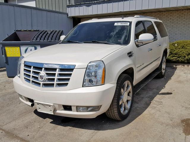 1GYS4JEF4BR198798 - 2011 CADILLAC ESCALADE E CREAM photo 2