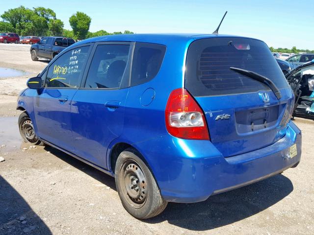 JHMGD37428S026806 - 2008 HONDA FIT BLUE photo 3