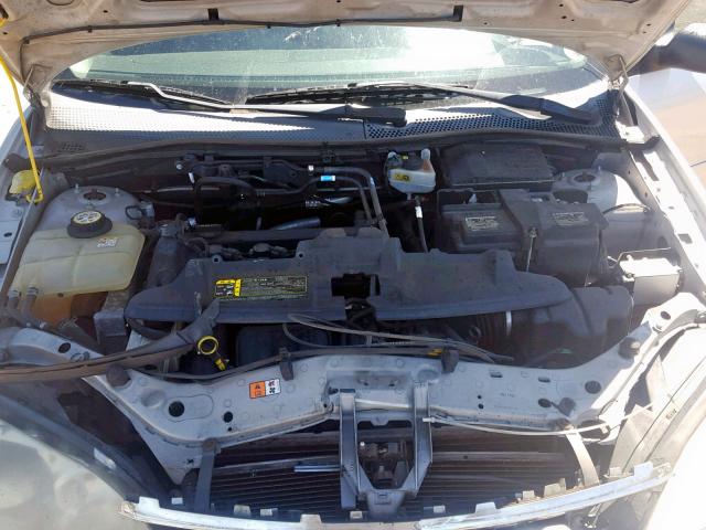 1FAHP31N26W254122 - 2006 FORD FOCUS ZX3 SILVER photo 7