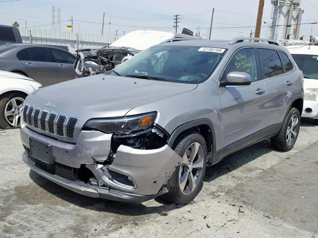 1C4PJLDX1KD130143 - 2019 JEEP CHEROKEE L SILVER photo 2