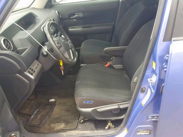 JTLZE4FE5A1117012 - 2010 TOYOTA SCION XB 紫色 照片 5