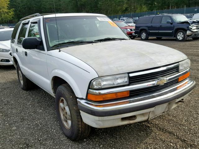 1GNDT13W3XK181373 - 1999 CHEVROLET BLAZER WHITE photo 1