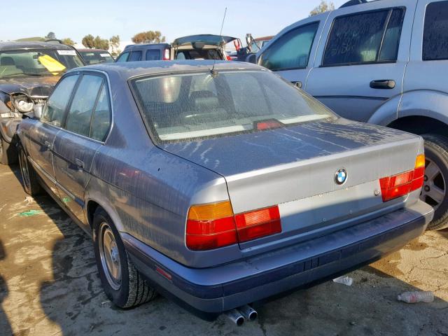 WBAHC2301KBE22982 - 1989 BMW 525 I AUTO BLUE photo 3