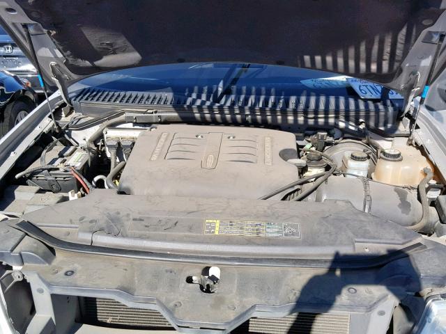 5LMFU27R73LJ03815 - 2003 LINCOLN NAVIGATOR Argent photo 7