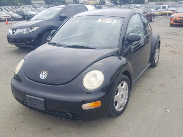 3VWBB61C8WM012737 - 1998 VOLKSWAGEN NEW BEETLE Qara foto 2