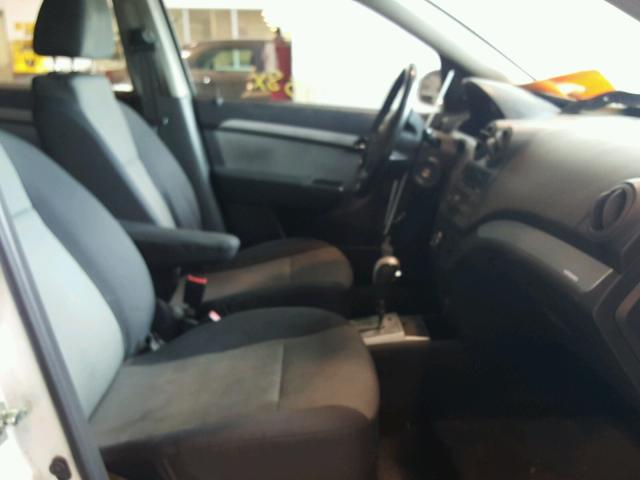 KL1TD6DE7BB153208 - 2011 CHEVROLET AVEO LS WHITE photo 5